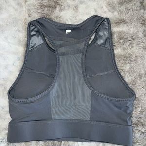 Fabletics on the go medium impact sport bra, grey, size small